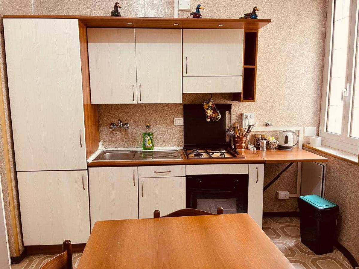 Mh Genova Bed & Breakfast Екстериор снимка